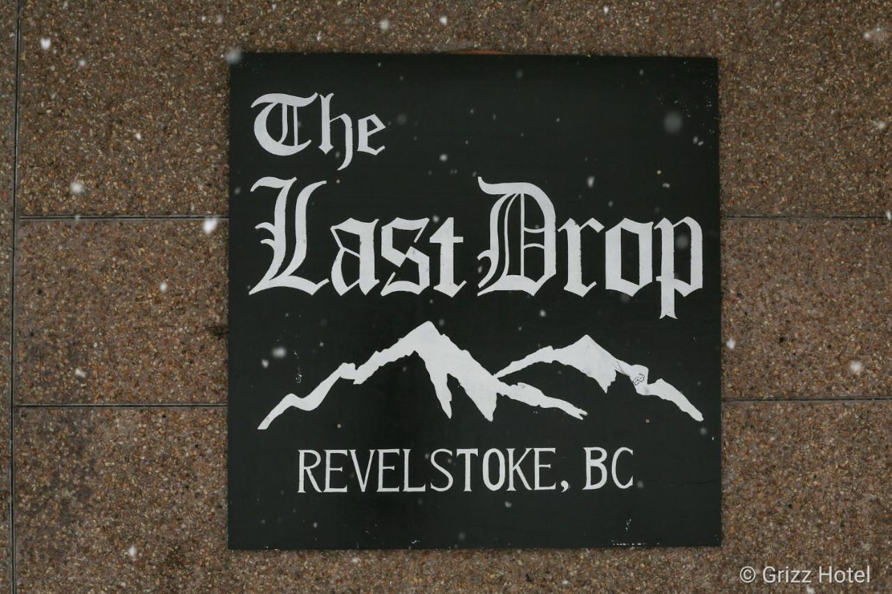 Grizz Hotel Revelstoke Kültér fotó